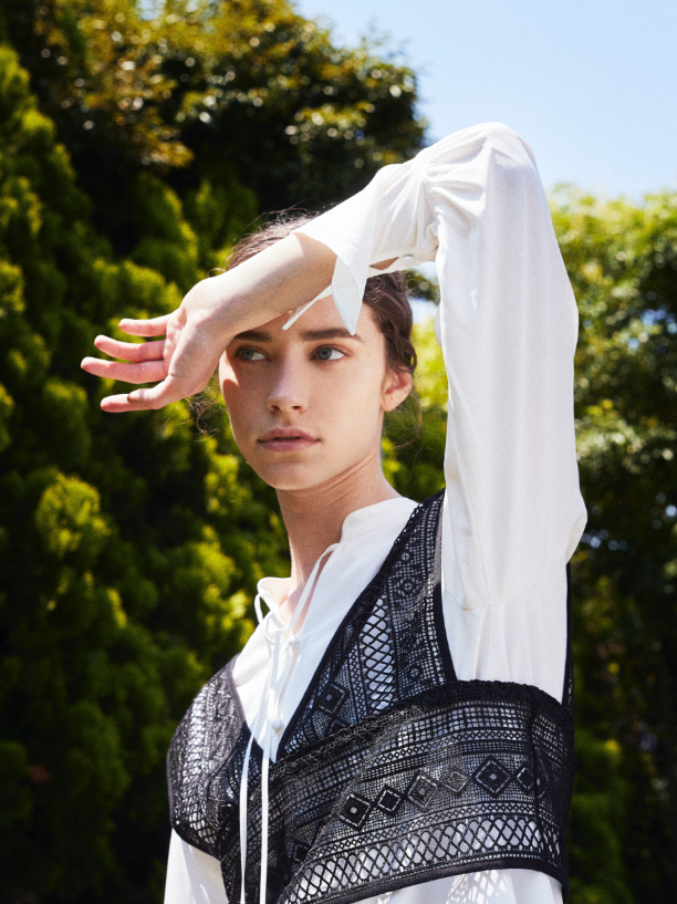 coverImg